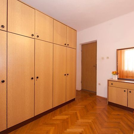 Apartmani Darinka Baška Voda Dış mekan fotoğraf