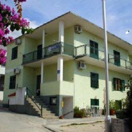 Apartmani Darinka Baška Voda Dış mekan fotoğraf