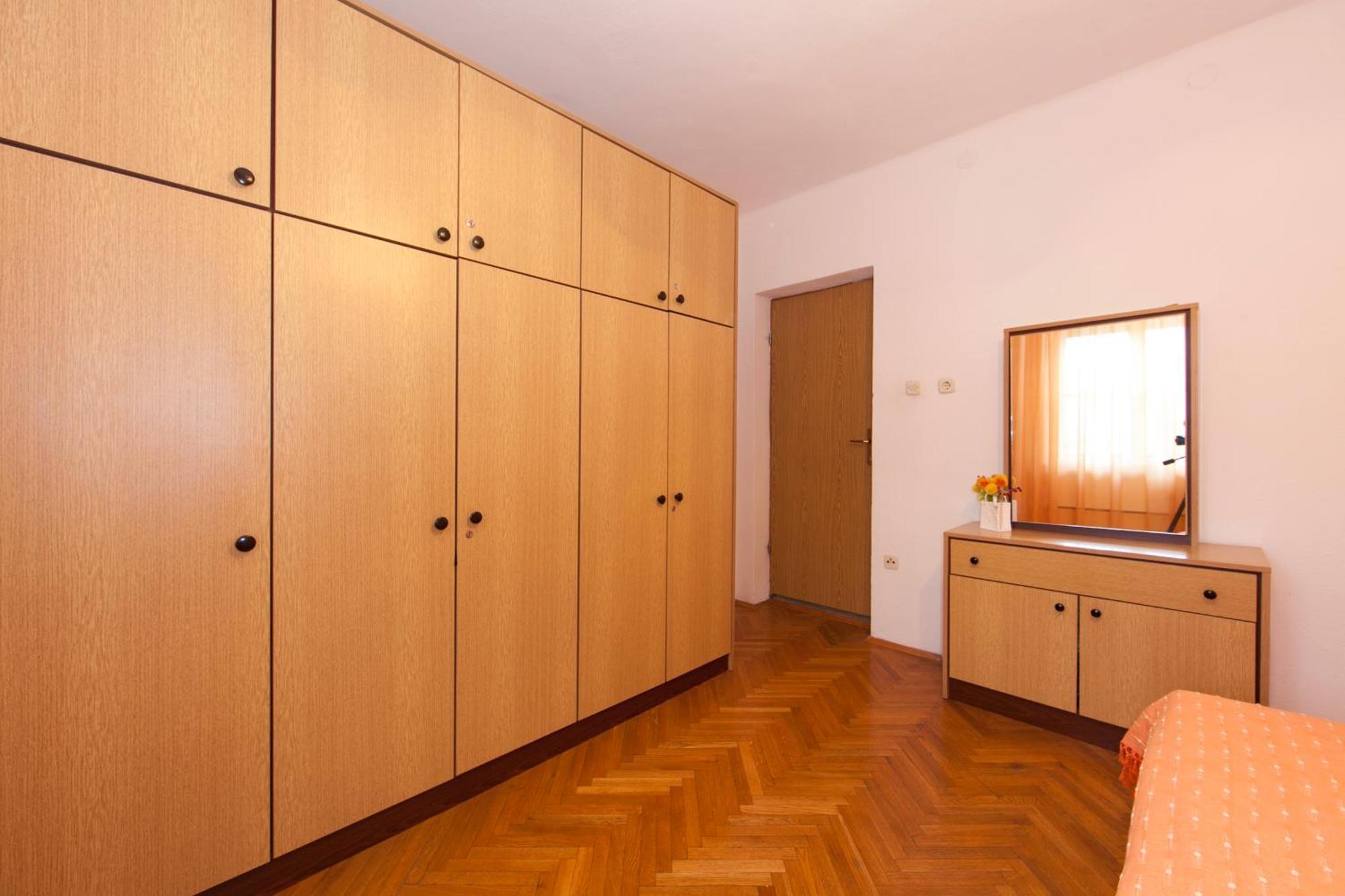 Apartmani Darinka Baška Voda Dış mekan fotoğraf