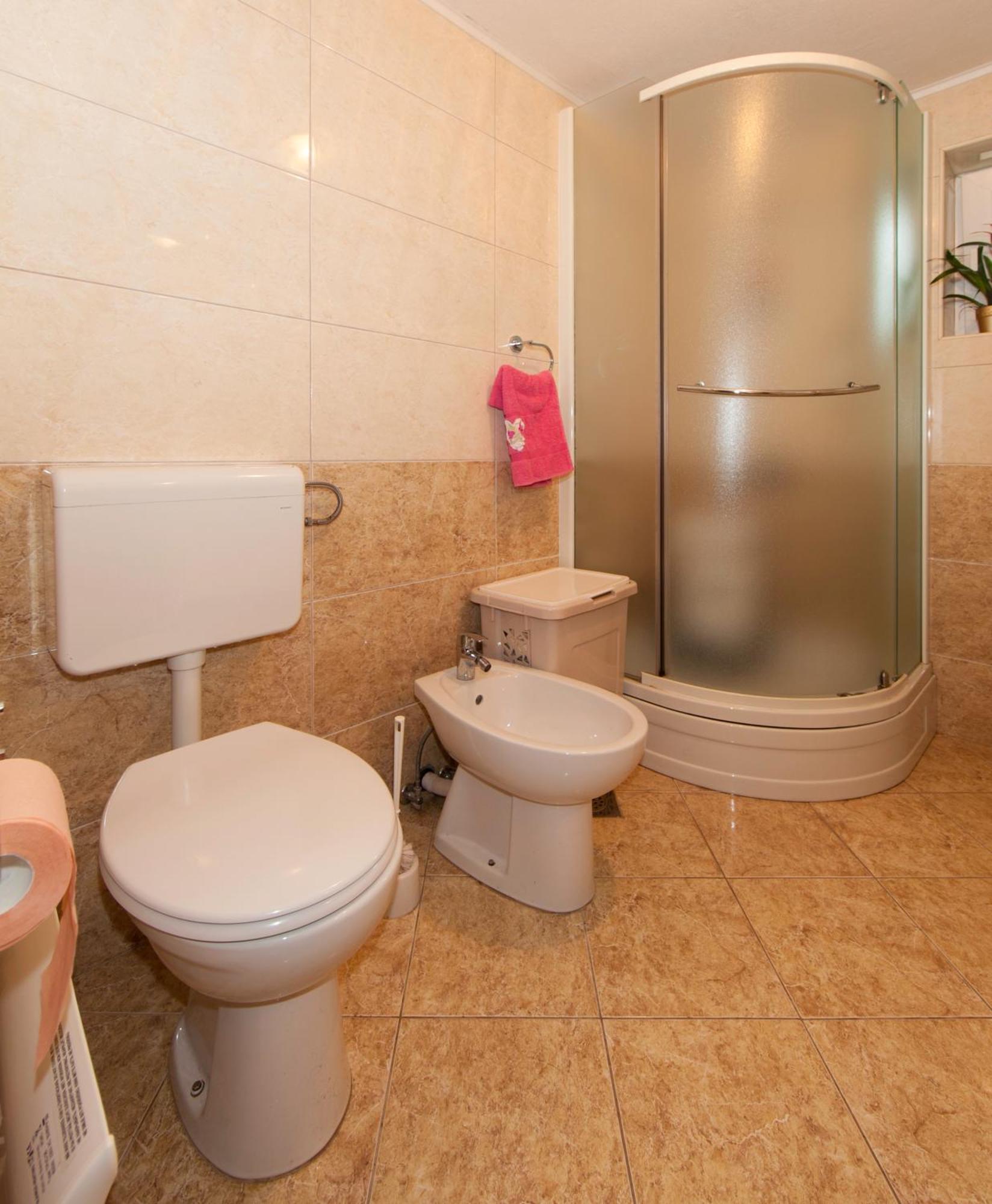 Apartmani Darinka Baška Voda Dış mekan fotoğraf