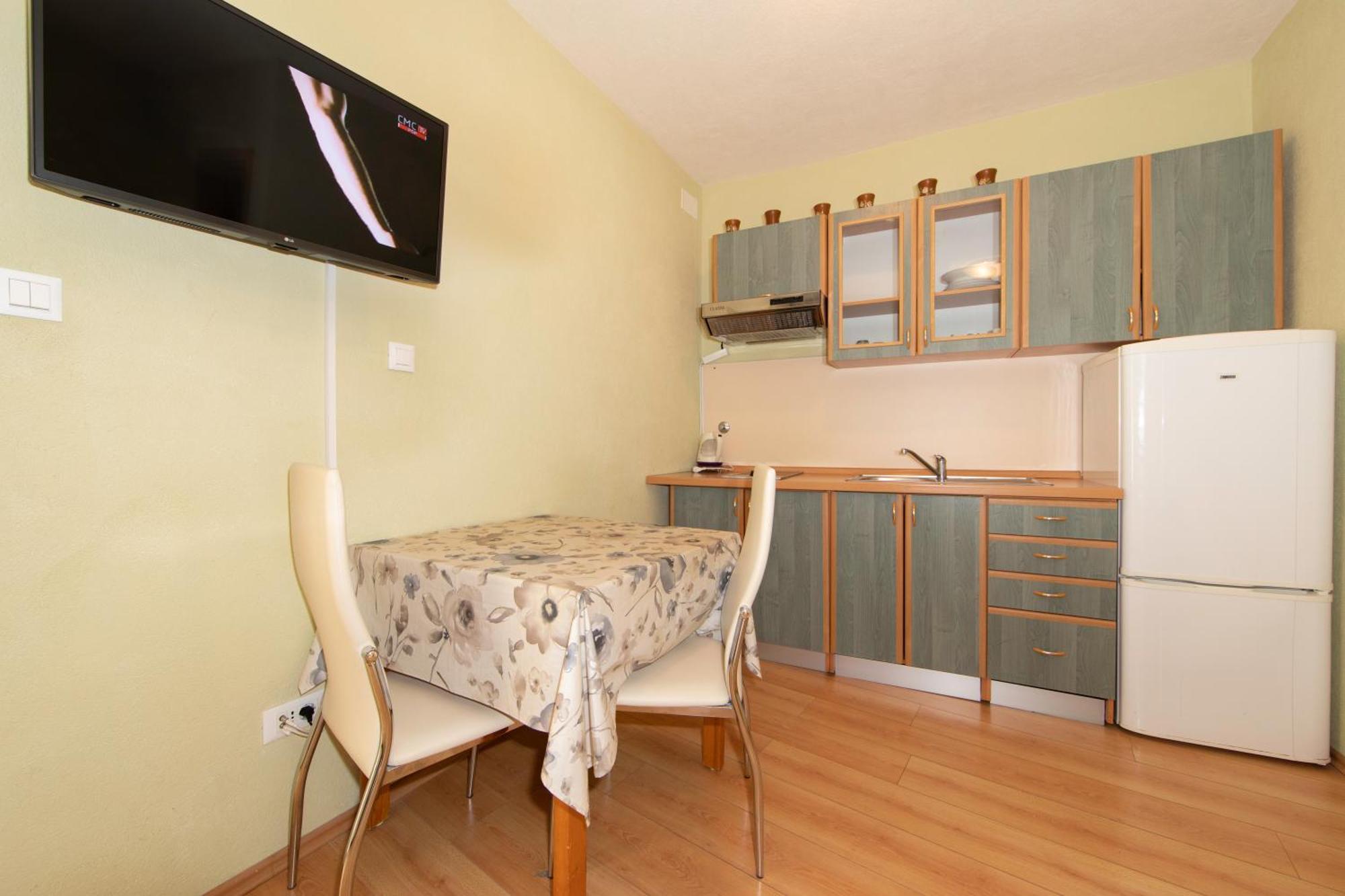 Apartmani Darinka Baška Voda Dış mekan fotoğraf